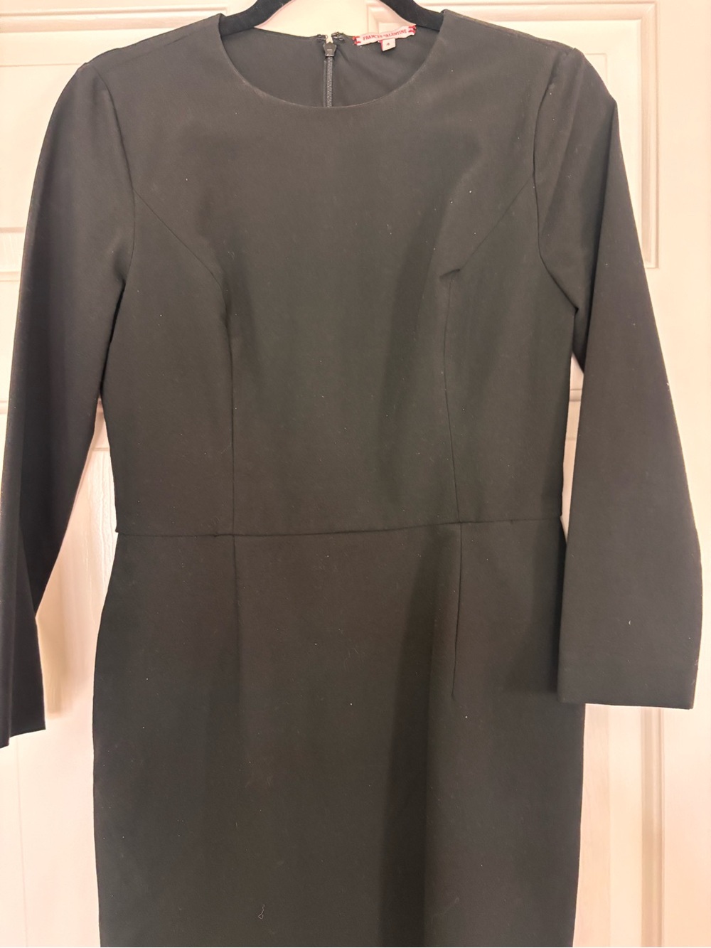 Frances Valentine LBD, size 4, worn twice. Classic Sheath Dress MINT cond.